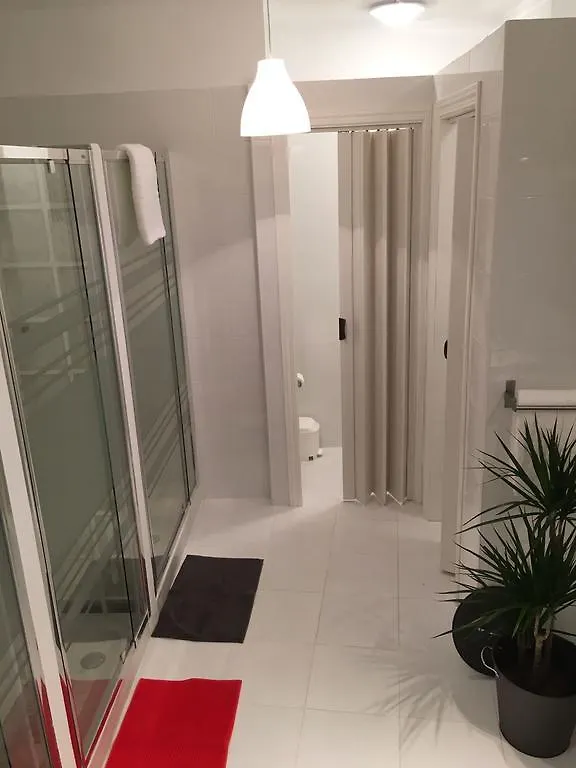 Cortina Del Muelle Catedral Hotel Malaga Apartment