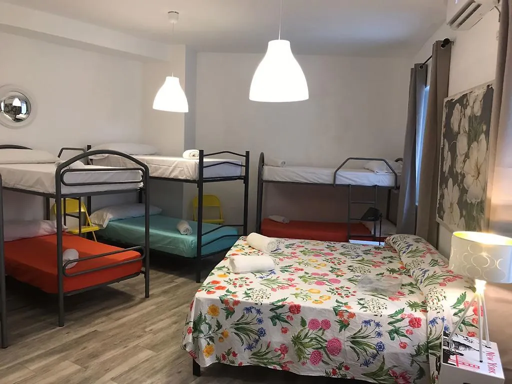 Apartment Cortina Del Muelle Catedral Hotel Malaga